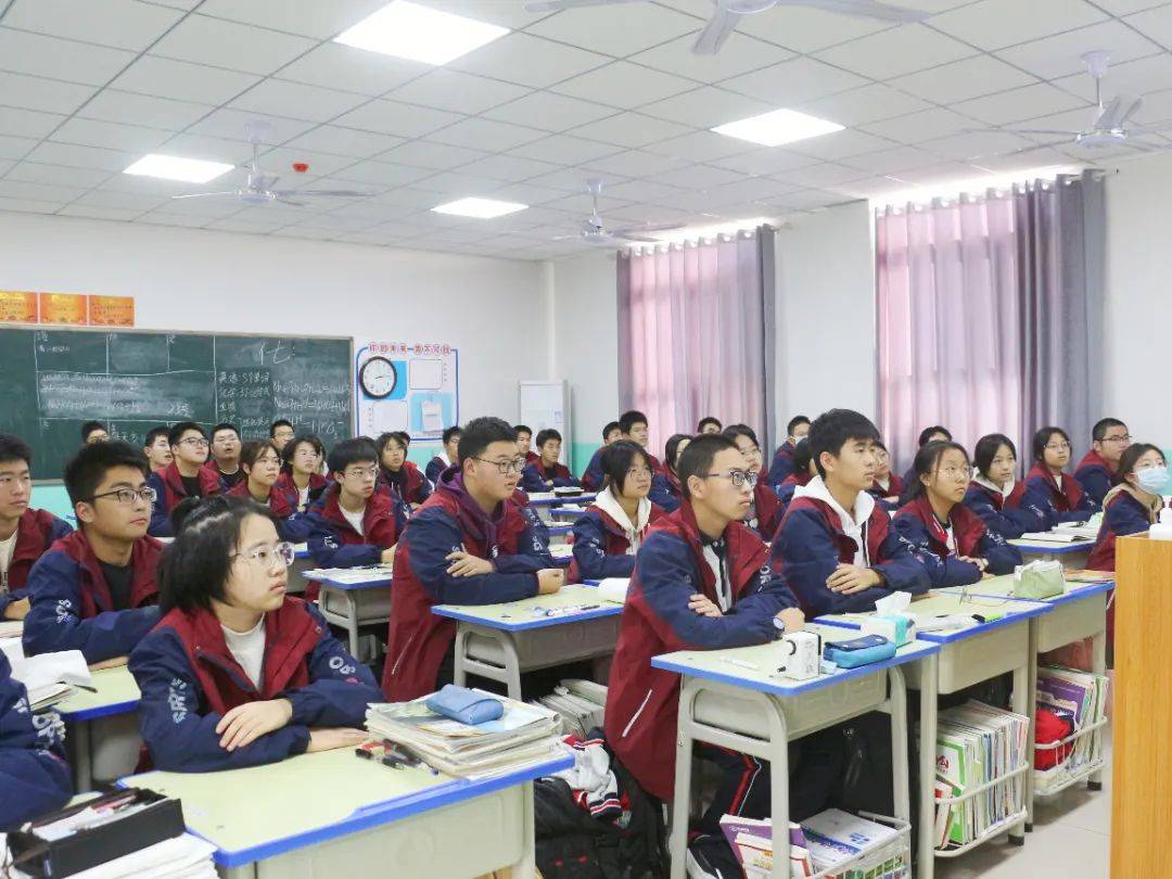 情緒心理咨詢_心理咨詢情緒管理_心理咨詢情緒療法技術