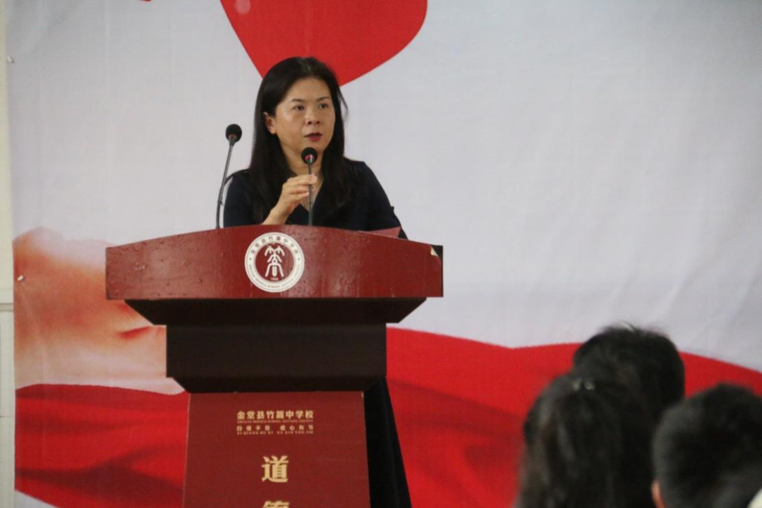 都市頻道心理咨詢師_心理咨詢成都_成都市心理咨詢輔導中心