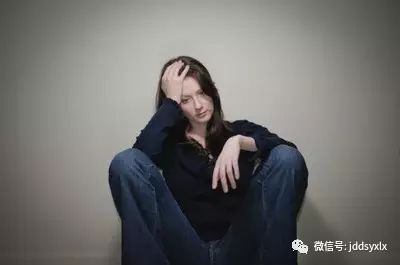 心理抑郁怎么辦_抑郁癥做心理咨詢有用嗎_抑郁癥去心理科